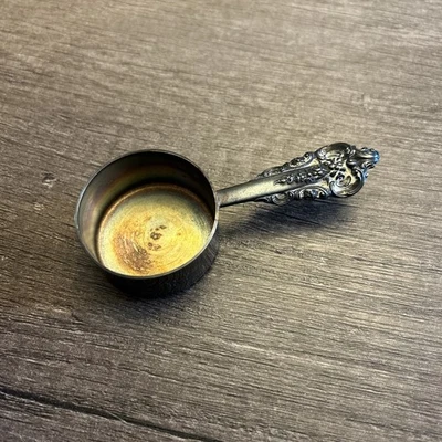 Wallace Grande Baroque Coffee Scoop Measure Cup Sterling Silver Handle - Image 1 of 4