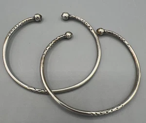 2 Sterling Silber Karibik Kakao Schote Drehmoment Manschette Sklave Armbänder Mitte Cent. Vintage - Bild 1 von 10