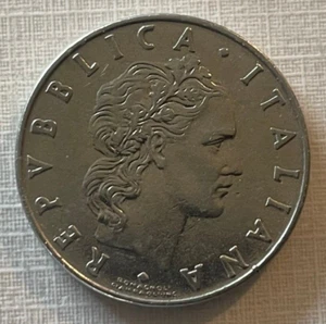 Moneda Italia 1972 vintage, 50 liras República Italiana - Imagen 1 de 2