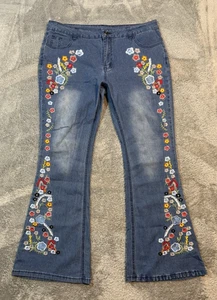 Juniors Flare Jeans Size 18 Bell Bottom Denim Flower Embroidered Boho Hippie - Picture 1 of 7