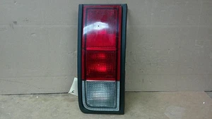 05-09 Hummer H2 Luz trasera izquierda izquierda LH Conjunto de lámpara OEM - Imagen 1 de 5