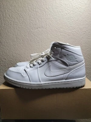 12 码 - Jordan 1 Mid Triple White 2019 - 554724-109 — 第 1/4 张图片