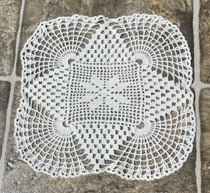 Vintage Off White 8.5” X 8” Square Hand Crocheted Doily Napkin Centerpiece - Picture 1 of 4