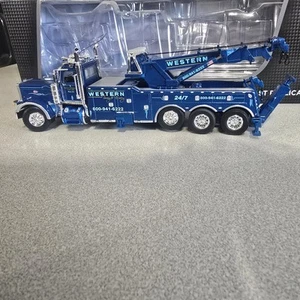 DCP by First Gear 1/64 Western Dist. 389 Pete w/Century Model 1150 Rotator Tow - Picture 1 of 6