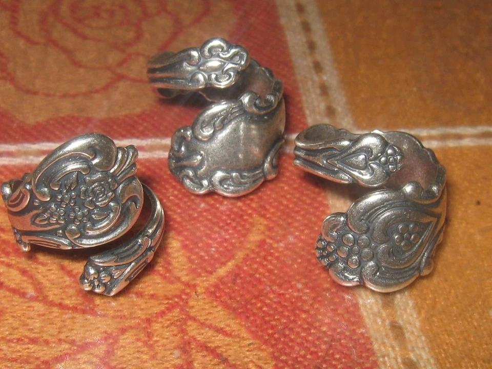 WHOLESALE LOT OF 3 ANTIQUE SILVER FLORAL SPOON RINGS SIZES 6-10 ADJUSTABLE - Image 1 of 1