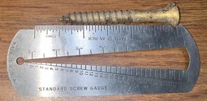 Vintage #18 x 2 1/2"  BRASS  Flat Head Slotted Wood Screws  10 Screws - Picture 1 of 3