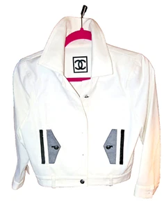 100% AUTHENTIC! Chanel Denim Jacket 38 - Picture 1 of 5