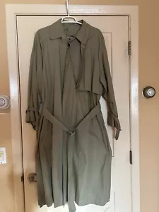 Vintage Men’s Austin Reed Taupe Raincoat/ Trench coat Size 38 Regular - Picture 1 of 7