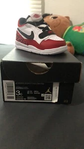 Baby shoes size 3c. Brand new, comes with box.  - Picture 1 of 3