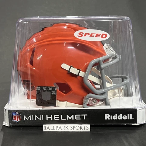 Cleveland Browns 1962-1974 Riddell NFL Speed Throwback Mini Helmet Cover
