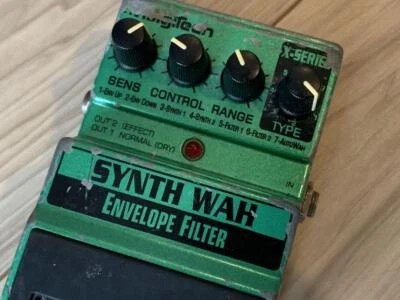 Digitech Synth Wah Envelope Filter green guitar effector Working JP - Image 1 of 4