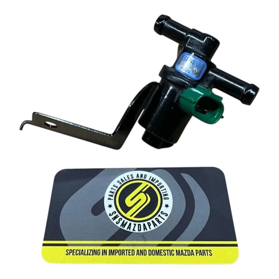 Válvula de ventilación del cárter 99-00 Mazda Miata MX-5 OEM NB BPW418741 BP4W-18-741  Foto 1 de 1