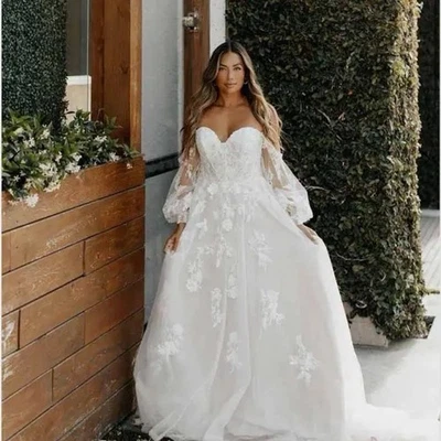 Stella Wedding Gown Cream With Detachable Sleeves - Image 1 of 4