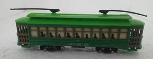 HO Scale Green Desire Street Car 463 Pre-owned great condition ready for you! - Picture 1 of 4