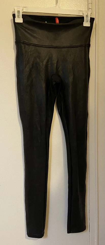 Леггинсы Spanx из искусственной кожи для женщин размер S черные - Изображение 1 из 4
