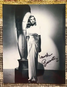 Lauren Bacall signed Autogramm 8x10 Foto USA Hollywood sexy - Bild 1 von 1