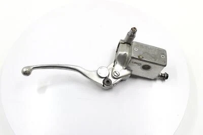 2004 铃木 MARAUDER 800 CHROME 原始设备制造商前制动大师 CYLINDER — 第 1/4 张图片