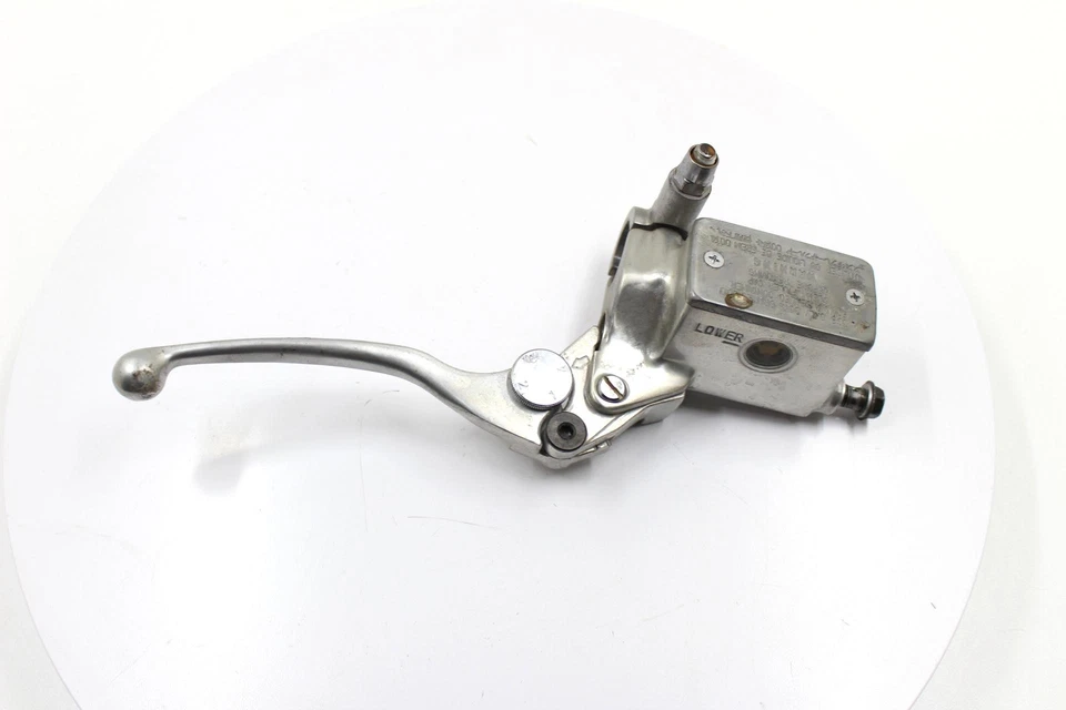 2004 SUZUKI MARAUDER 800 CROMADO FABRICANTE DE EQUIPAMENTO ORIGINAL FREIO DIANTEIRO CILINDRO MESTRE - Imagem 1 de 4