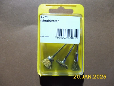 Muldental 3 Brass Wire Brushes - Image 1 of 2