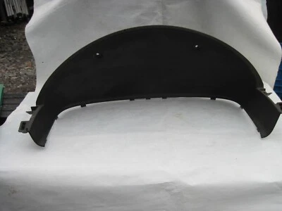 2007 GMC Yukon Denali cluster shroud - Image 1 of 3