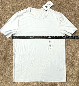 Paar Thieves hellblaues T-Shirt neu mit Etikett Größe Medium Stretch Rundhalsausschnitt taglos Tee - Bild 1 von 4