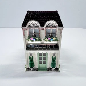 2023 Bath & Body Works Easter Spring Cottage Lights Up & Projects Wallflower - Picture 1 of 7
