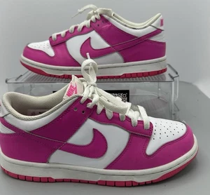 Nike Dunk Low (GS) weiß pink Laser Fuchsia FB9109-102 Größe 6,5 Y Damen 8 - Bild 1 von 11