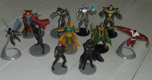 11 offizielle Disney Marvel PVC Figuren - Avengers/MCU/Classic Comic - 3"-4" groß - Bild 1 von 17