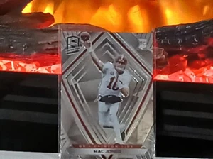 Mac Jones 2021 Chronicles Draft Picks Spectra Rookie RC Base #287 Patriots - Bild 1 von 2
