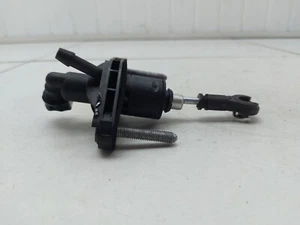 Suzuki Swift MK3 FL 1.2 Petrol Clutch Master Cylinder - Picture 1 of 24