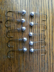 10 pk 3/8 oz Worm Nose with screw-loc Jig Heads 4/0 Hooks - Picture 1 of 4