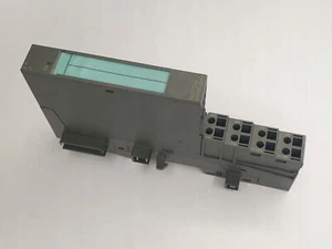SIEMENS SIMATIC S7 ET 200S 2 AI U * 1P 6ES7 134-4FB00-0AB0 - Picture 1 of 8