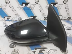 VW Golf MK6 Drivers Side Electric Wing Mirror in Deep Black Pearl - LC9X - Picture 1 of 5