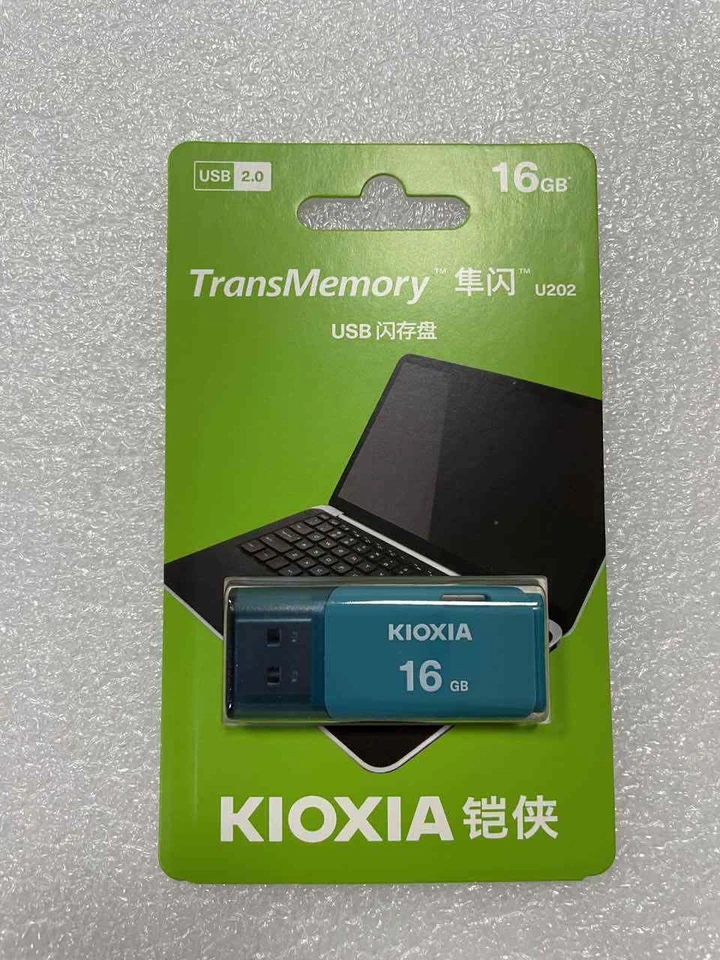 Toshiba/KIOXIA 16GB 32GB Memory Stick Pen Drive USB 2.0 3.0 Retail Flash Drive - Image 1 of 4