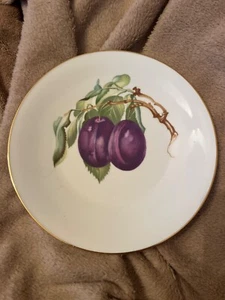H&C Selb Heinrich Porcelain Salad Plate 7 3/4" Olive Floral Gold Rim - Picture 1 of 2