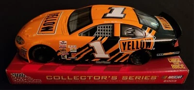 2003 Racing Champions RC Ertl, Inc. Yellow Racing 1:24 Scale Die-Cast Replica - Imagem 1 de 4