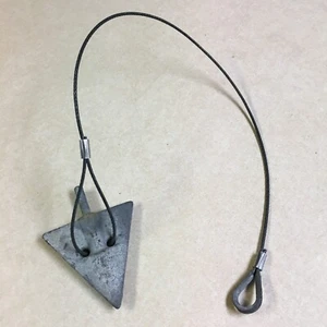 Military 4" Arrowhead Earth Anchor Guy Wire Line w/ 30" Long 1/8" Wire Cable - Zdjęcie 1 z 9