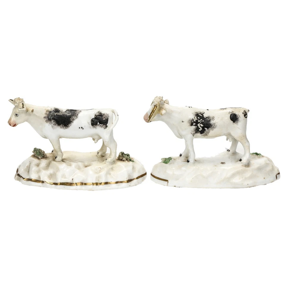 (2) Figuras antiguas georgianas del siglo XVIII Prattware vacas Staffordshire toro RARAS Foto 1 de 4
