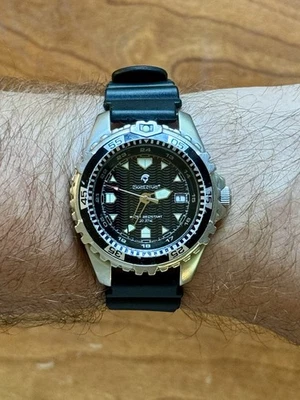 Momentum 20atm Quartz Dive Watch - Изображение 1 из 4