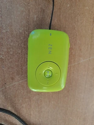 CREATIVE ZEN STONE BIANCO 1GB MP3 PLAYER AUDIO NEW SEALED - Immagine 1 di 4