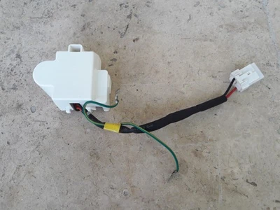 EBG60663229 Kenmore LG Refrigerator Thermistor assembly EBG60663229 - Image 1 of 2