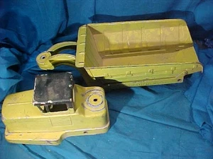 1960s NYLINT Pressed STEEL HYDRAULIC DUMPER -Parts-BODY + BED only - Picture 1 of 3