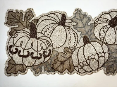 Calabaza corredor de mesa con cuentas a mano cosecha otoño otoño Halloween Foto 1 de 4