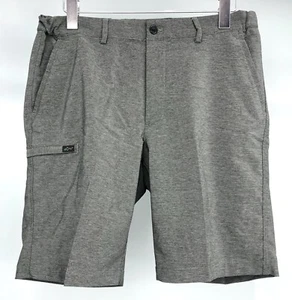 NWT Greg Norman Mens Size 32 Gray Classic Stretch Cargo Golf Short - Picture 1 of 3