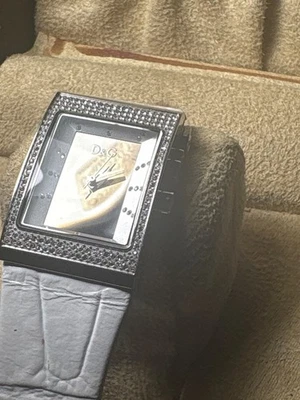 authientic D&G diamond wrist watch - Image 1 of 4