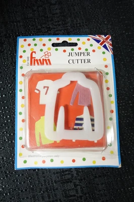 FMM Jumper cutter / sugarcraft / ugly sweater / NEW / SKT bakery - Image 1 of 3