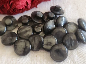 Lot 19  boutons vintage gris mini pied  1,1 cm ref 820 - Picture 1 of 2