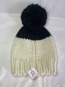 Shiraleah Chicago Stocking Hat NWT Black And Ivory Yarn Pom Pom Gift Giving - Picture 1 of 8