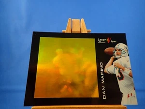 Dan Marino Pinnacle Laser View 1996 #9 - Picture 1 of 2