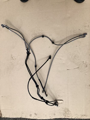 Bmw F800 gs 2015 brake hoses - Image 1 of 4